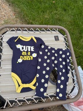 Kidgets Navy and Yellow 'Cute as a Daisy' Baby One-Piece with Daisy Pants